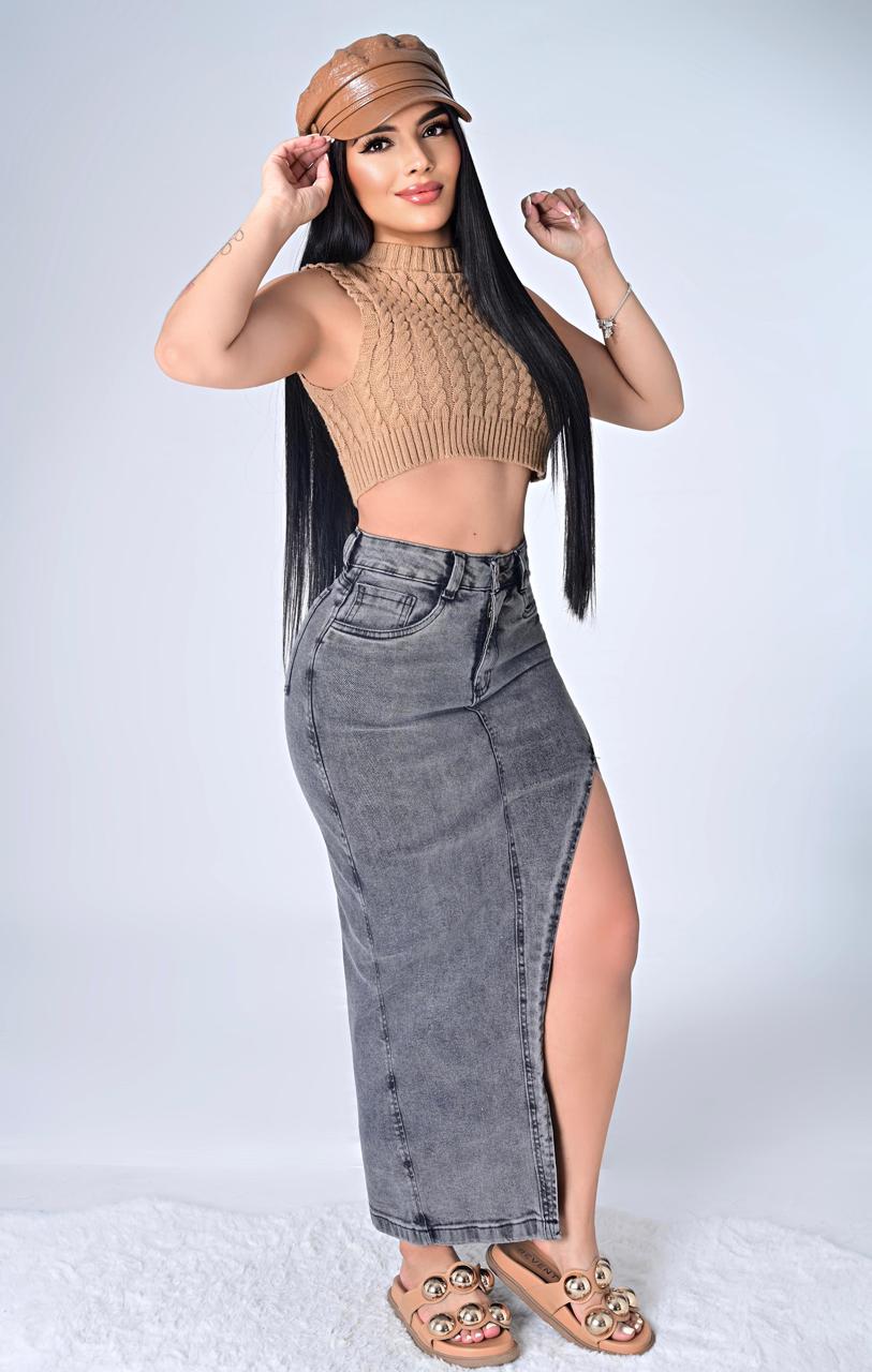 Falda en Jeans con Abertura Latera