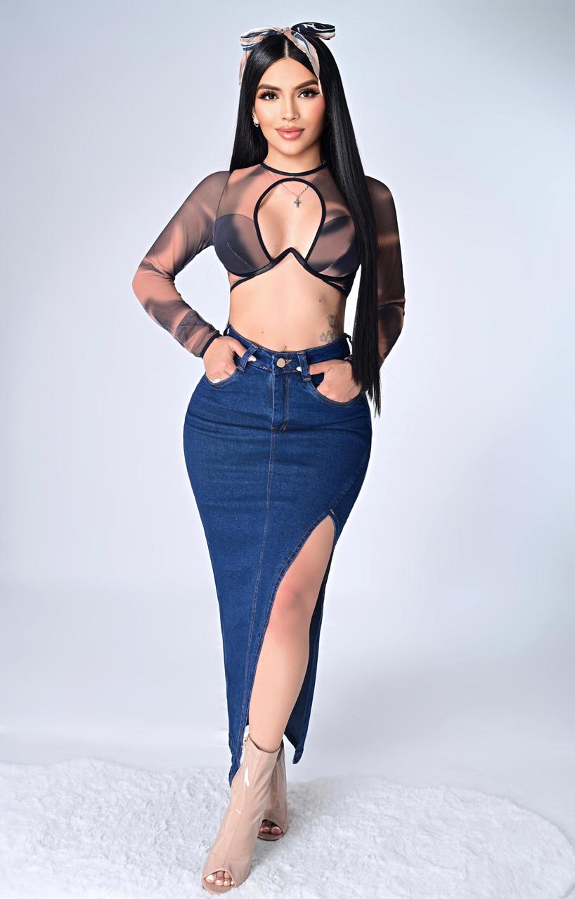 Falda en Jeans con Abertura Latera